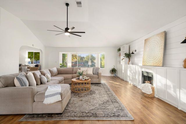 6732 Beech Ave, Orangevale, CA 95662