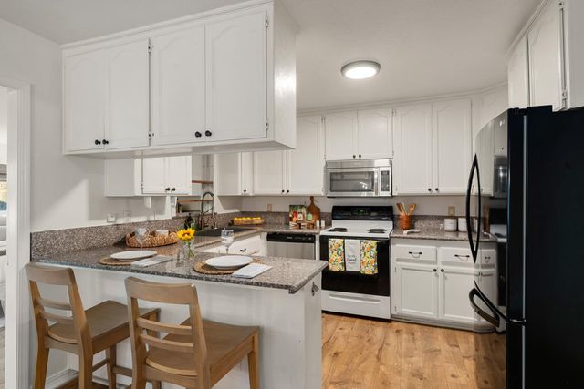 6732 Beech Ave, Orangevale, CA 95662