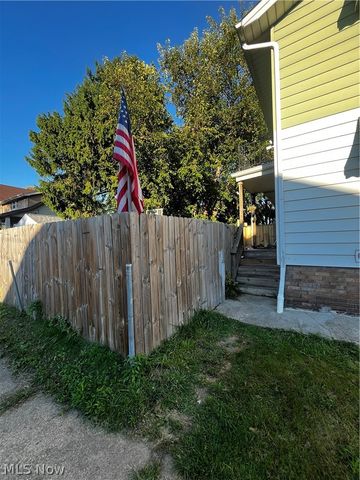 2710 Colburn Avenue, Cleveland, OH 44109