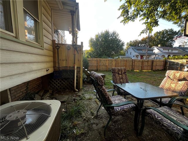 2710 Colburn Avenue, Cleveland, OH 44109