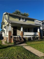 2710 Colburn Avenue, Cleveland, OH 44109