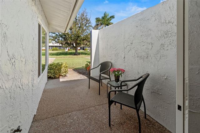 6622 10TH AVENUE W 5707, Bradenton, FL 34209