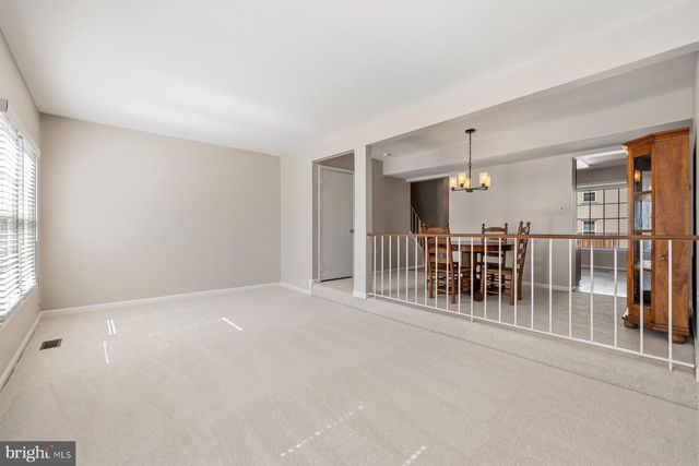 5539 RIDGETON HILL CT, Fairfax, VA 22032