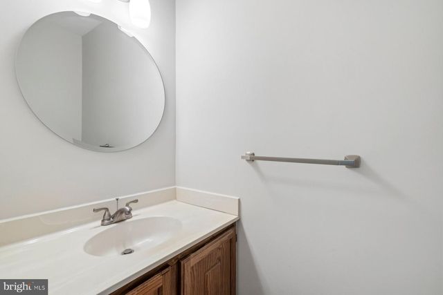 5539 RIDGETON HILL CT, Fairfax, VA 22032