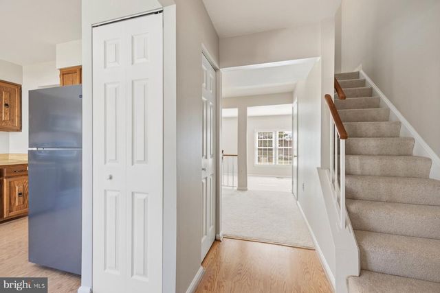 5539 RIDGETON HILL CT, Fairfax, VA 22032