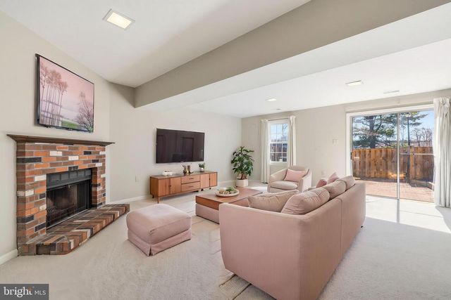 5539 RIDGETON HILL CT, Fairfax, VA 22032