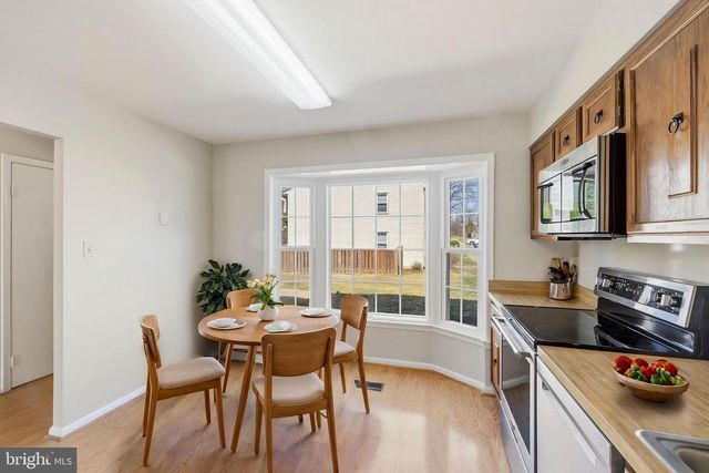 5539 RIDGETON HILL CT, Fairfax, VA 22032