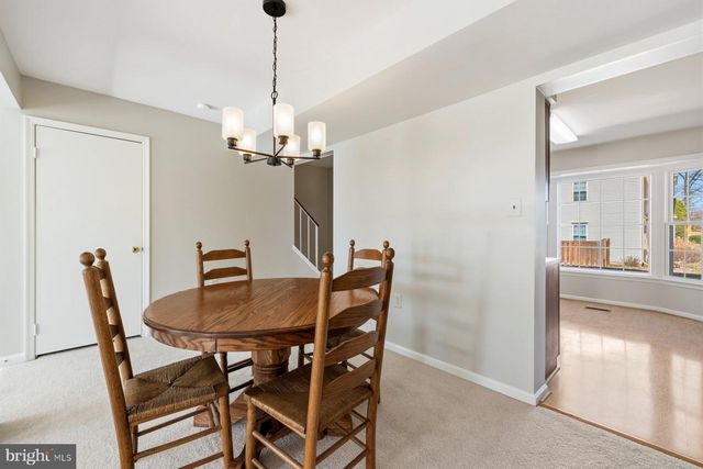 5539 RIDGETON HILL CT, Fairfax, VA 22032