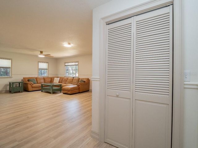 403 E CAROLINA AVENUE, Plant City, FL 33563