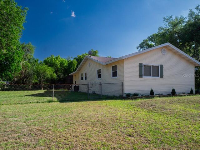 403 E CAROLINA AVENUE, Plant City, FL 33563