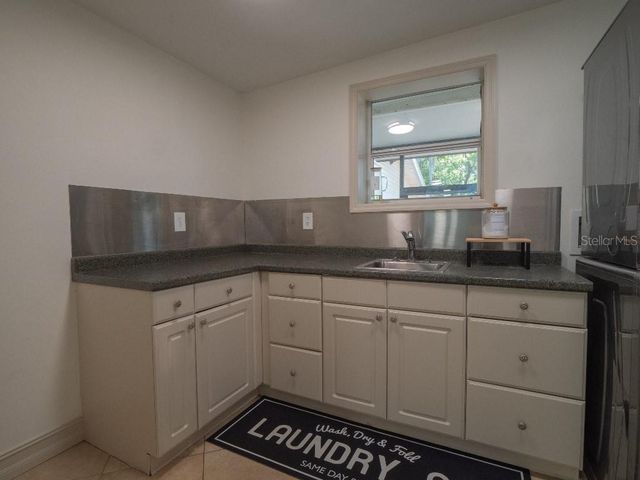 403 E CAROLINA AVENUE, Plant City, FL 33563