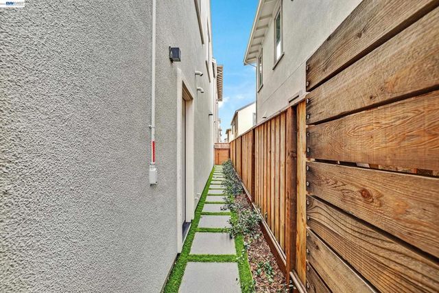 5990 Peridot PL, Dublin, CA 94568