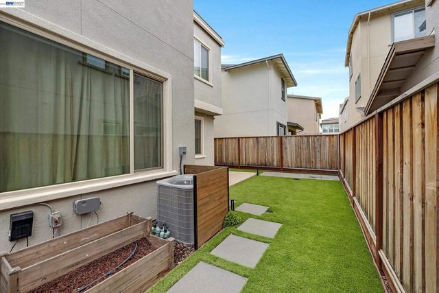 5990 Peridot PL, Dublin, CA 94568
