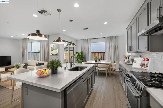 5990 Peridot PL, Dublin, CA 94568