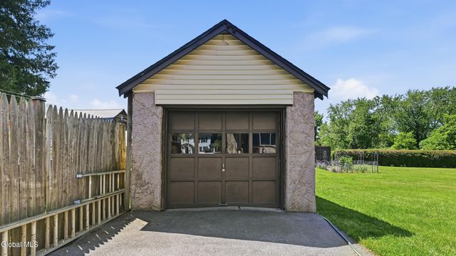 312 E Main Street, Johnstown, NY 12095