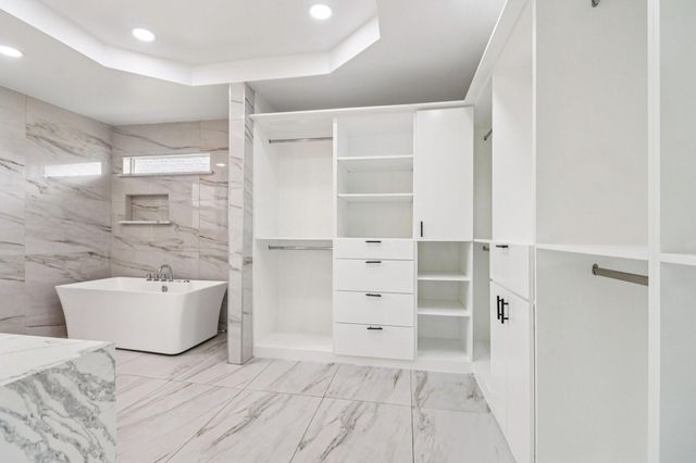 11906 Rowood Drive, Houston, TX 77070