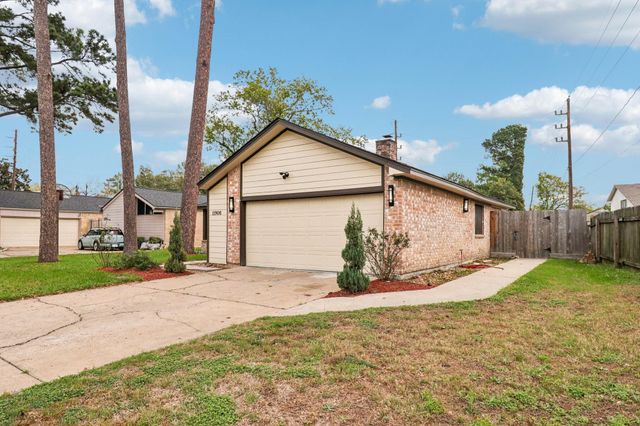 11906 Rowood Drive, Houston, TX 77070