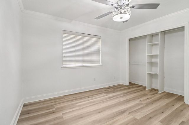 11906 Rowood Drive, Houston, TX 77070