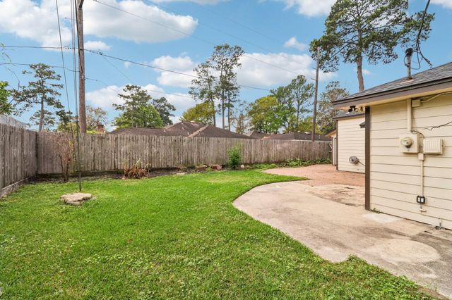 11906 Rowood Drive, Houston, TX 77070