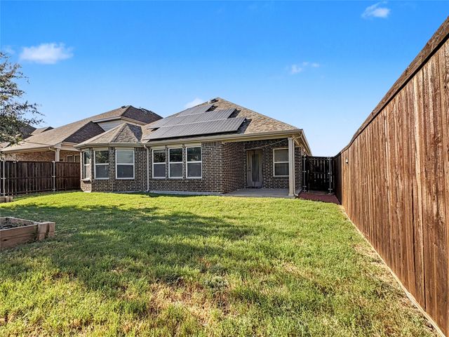2348 Candler Club Way, Little Elm, TX 75068