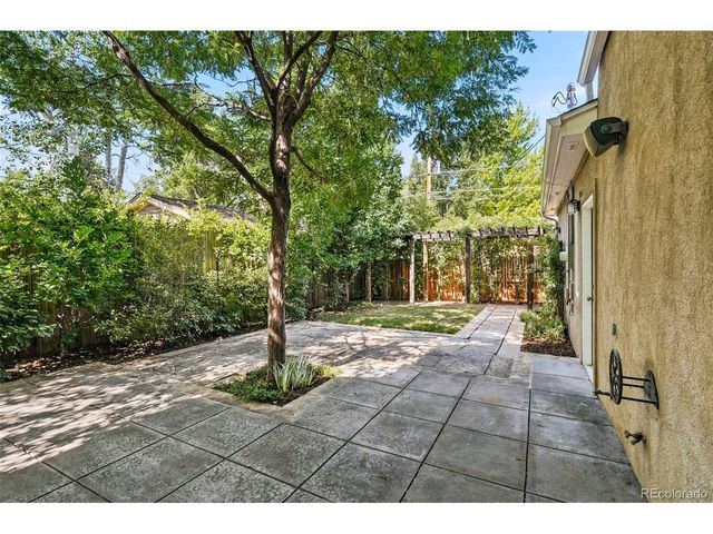 2515 S Clayton St, Denver, CO 80210