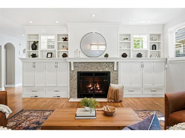 2515 S Clayton St, Denver, CO 80210