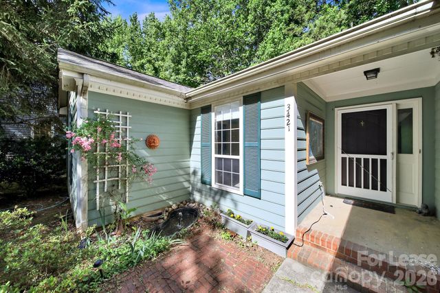 3421 Crescent Knoll Drive, Matthews, NC 28105