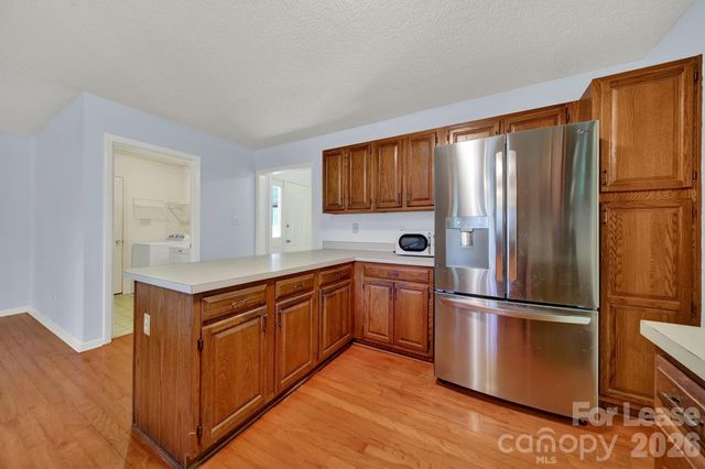 3421 Crescent Knoll Drive, Matthews, NC 28105