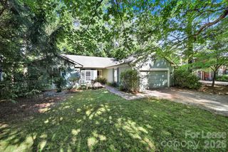 3421 Crescent Knoll Drive, Matthews, NC 28105