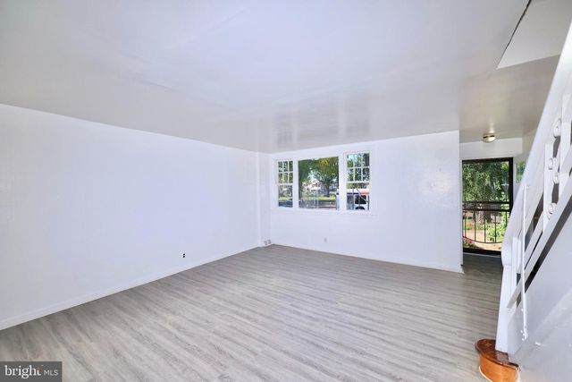 6839 E ROOSEVELT BLVD, Philadelphia, PA 19149