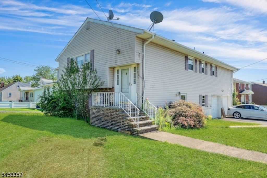 633 Totowa Rd, Totowa Boro, NJ 07512 — exterior