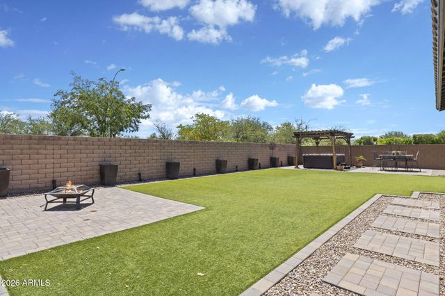 10339 E TOPAZ Avenue, Mesa, AZ 85212