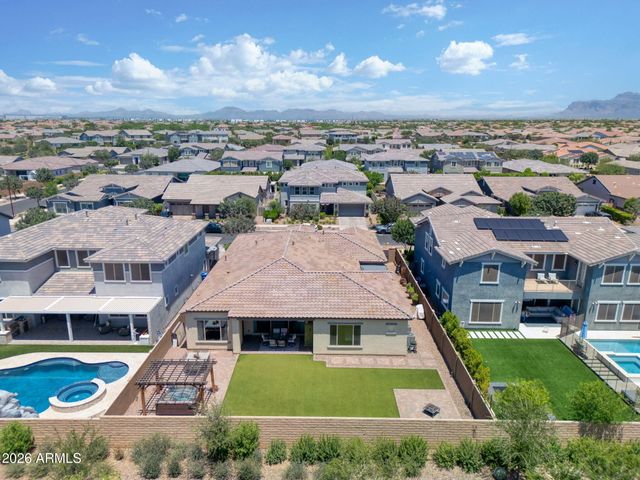 10339 E TOPAZ Avenue, Mesa, AZ 85212