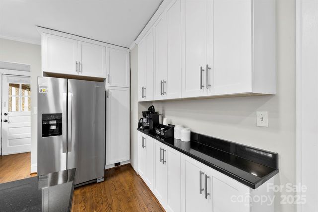 403 Hillcrest Avenue, Gastonia, NC 28052