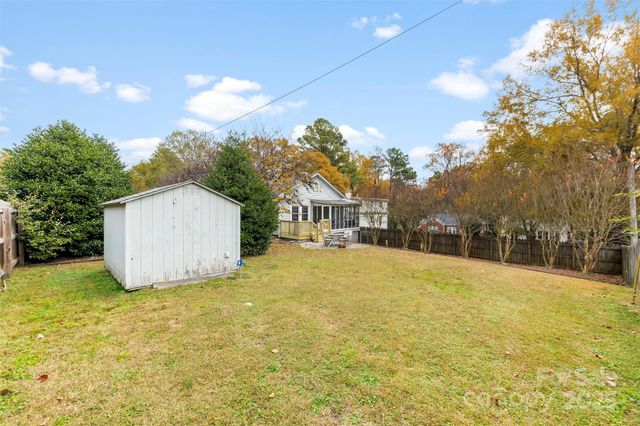403 Hillcrest Avenue, Gastonia, NC 28052