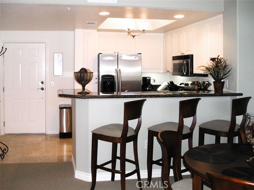 9293 Regents Road C303, La Jolla (san Diego), CA 92037