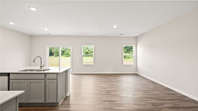 2207 Hackberry Street, Springfield, OH 45505