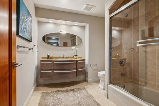 1426 1426 Grand View Dr, Berkeley, CA 94705