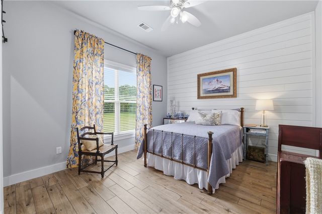 13885 N Mount Olive Road, Gravette, AR 72736