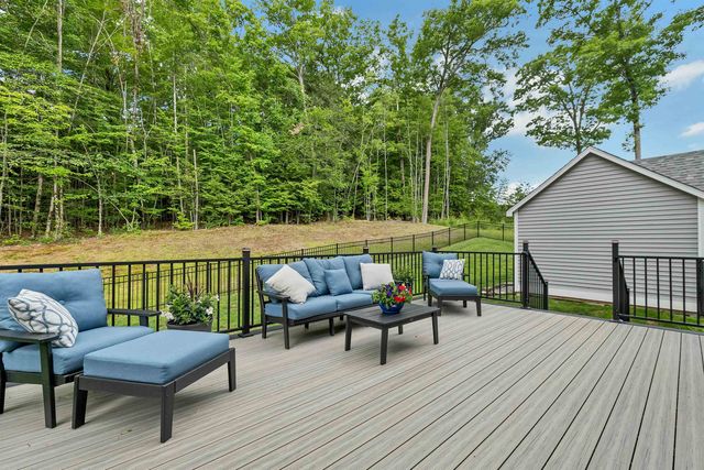 20 Overlook Drive, Dunbarton, NH 03046