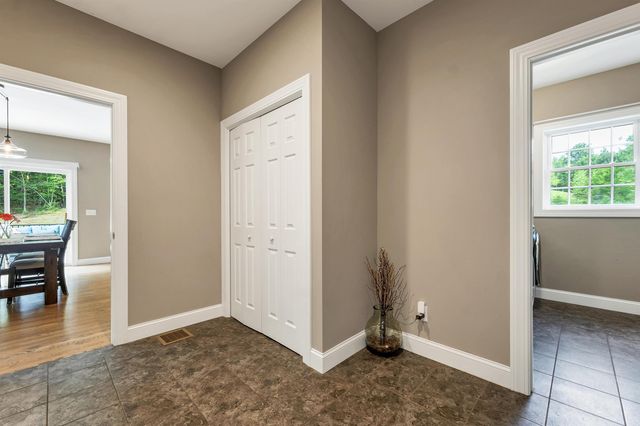 20 Overlook Drive, Dunbarton, NH 03046