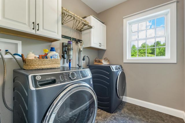 20 Overlook Drive, Dunbarton, NH 03046