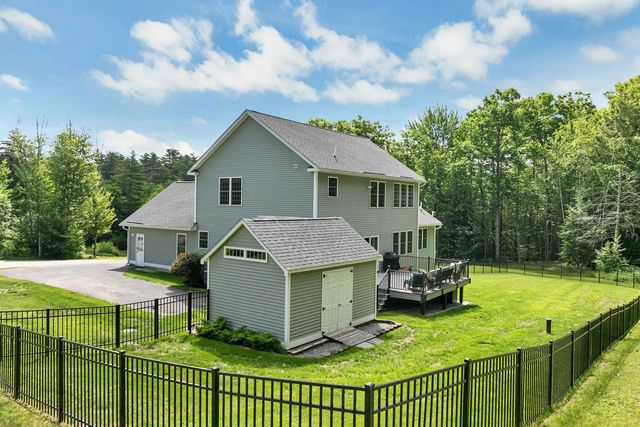 20 Overlook Drive, Dunbarton, NH 03046