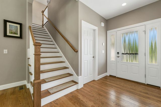 20 Overlook Drive, Dunbarton, NH 03046