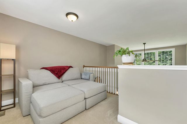 20 Overlook Drive, Dunbarton, NH 03046