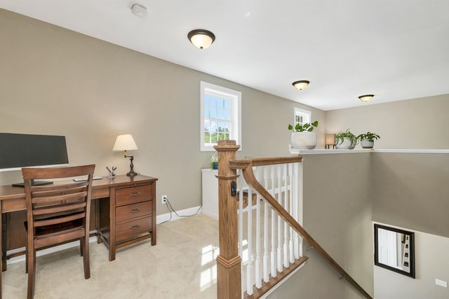 20 Overlook Drive, Dunbarton, NH 03046