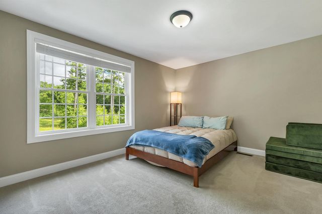 20 Overlook Drive, Dunbarton, NH 03046
