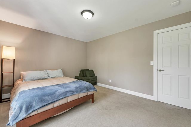 20 Overlook Drive, Dunbarton, NH 03046