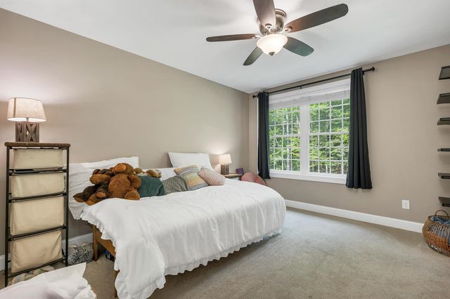 20 Overlook Drive, Dunbarton, NH 03046