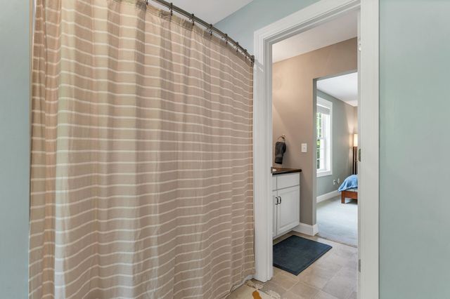 20 Overlook Drive, Dunbarton, NH 03046